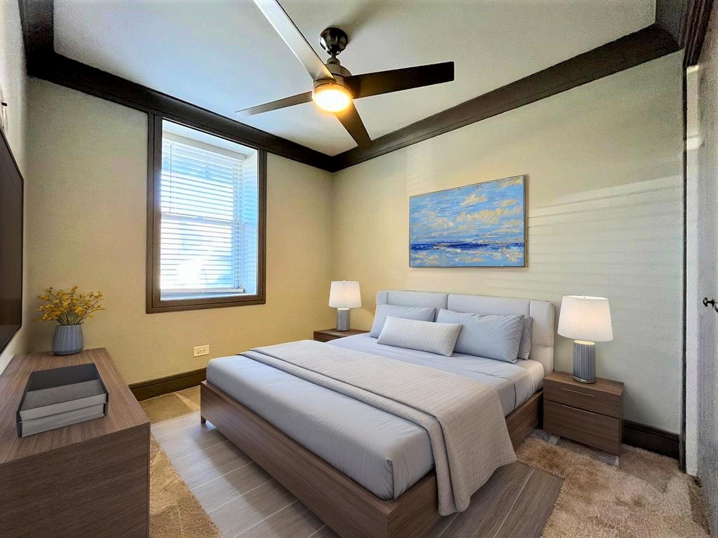 4358 S Prairie Ave Chicago, IL 60653