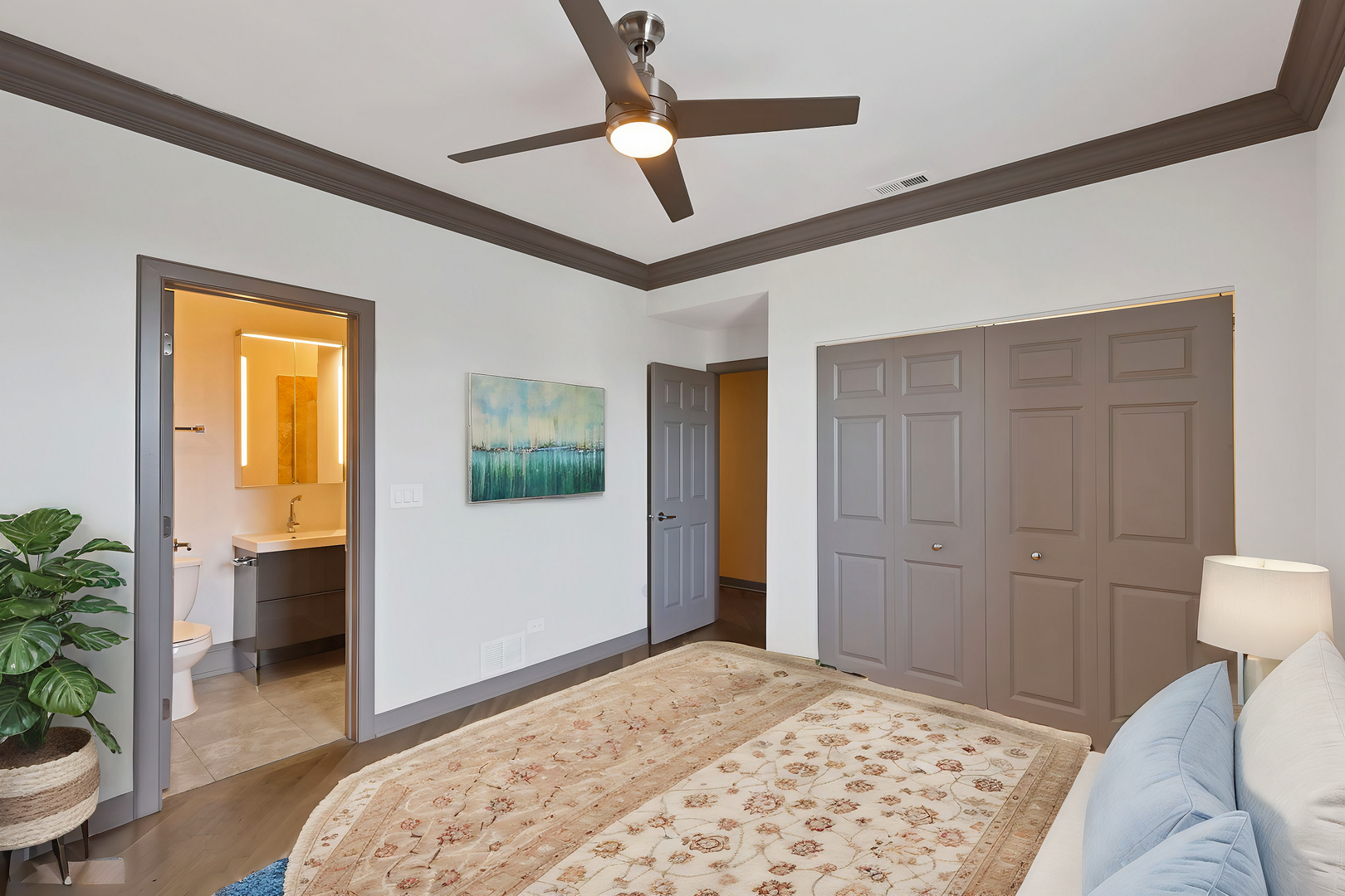 4358 S Prairie Ave Chicago, IL 60653