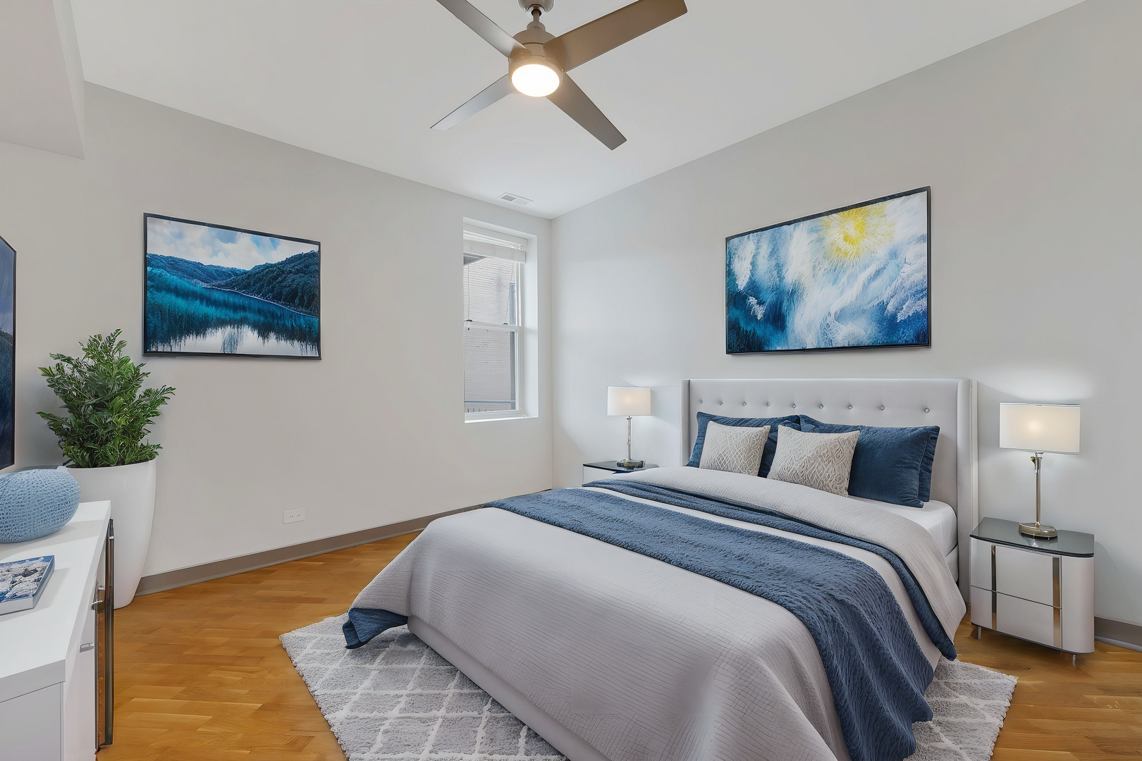 4358 S Prairie Ave Chicago, IL 60653