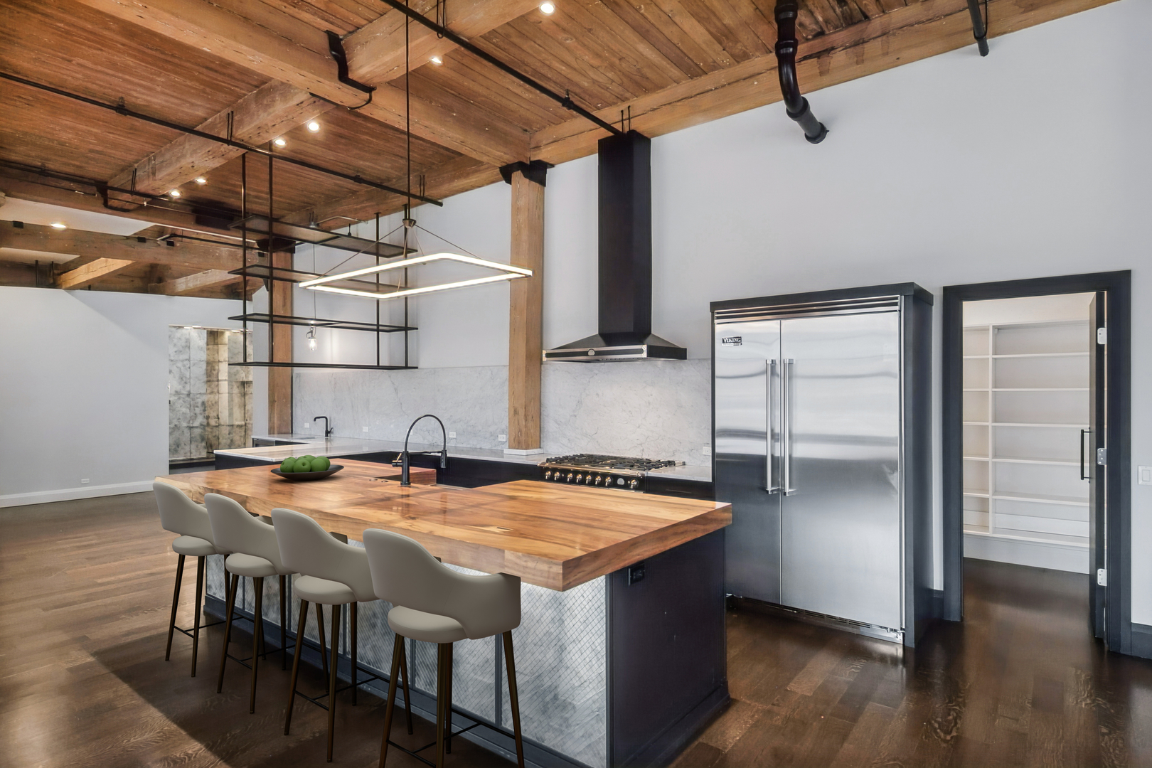 1000 W Washington Blvd #436-437 Chicago, IL 60607