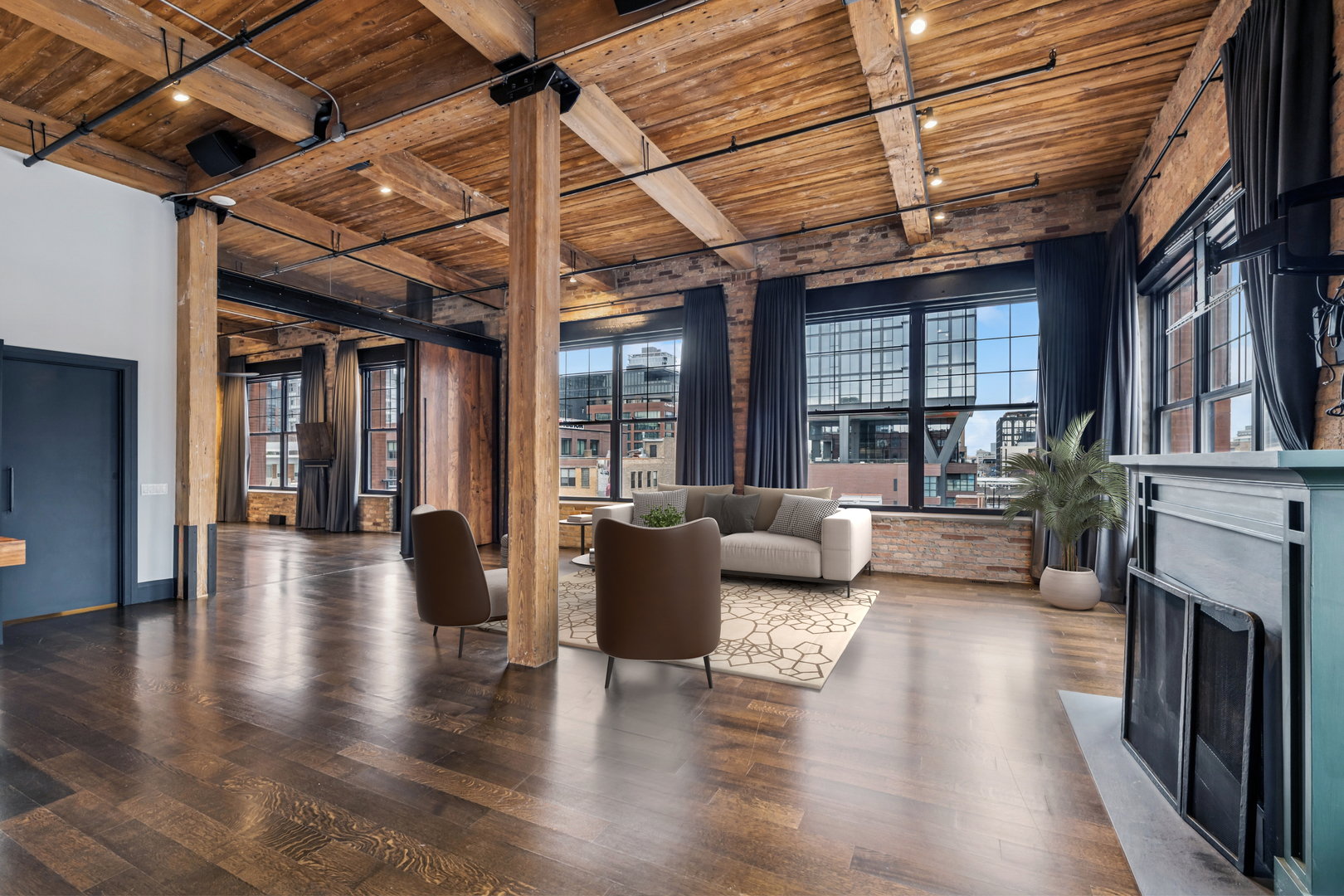 1000 W Washington Blvd #436-437 Chicago, IL 60607