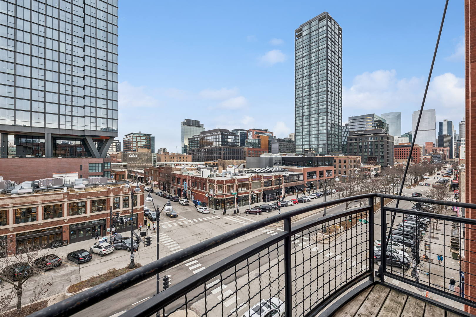 1000 W Washington Blvd #436-437 Chicago, IL 60607