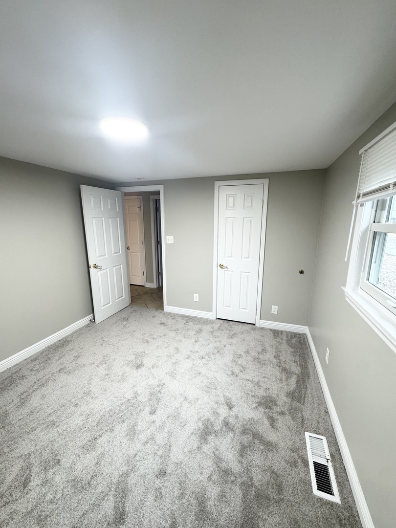 3006 Willardshire Rd Joliet, IL 60431