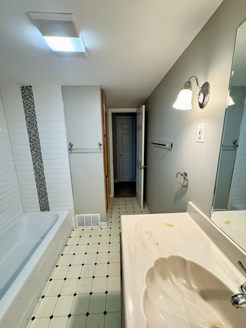 3006 Willardshire Rd Joliet, IL 60431