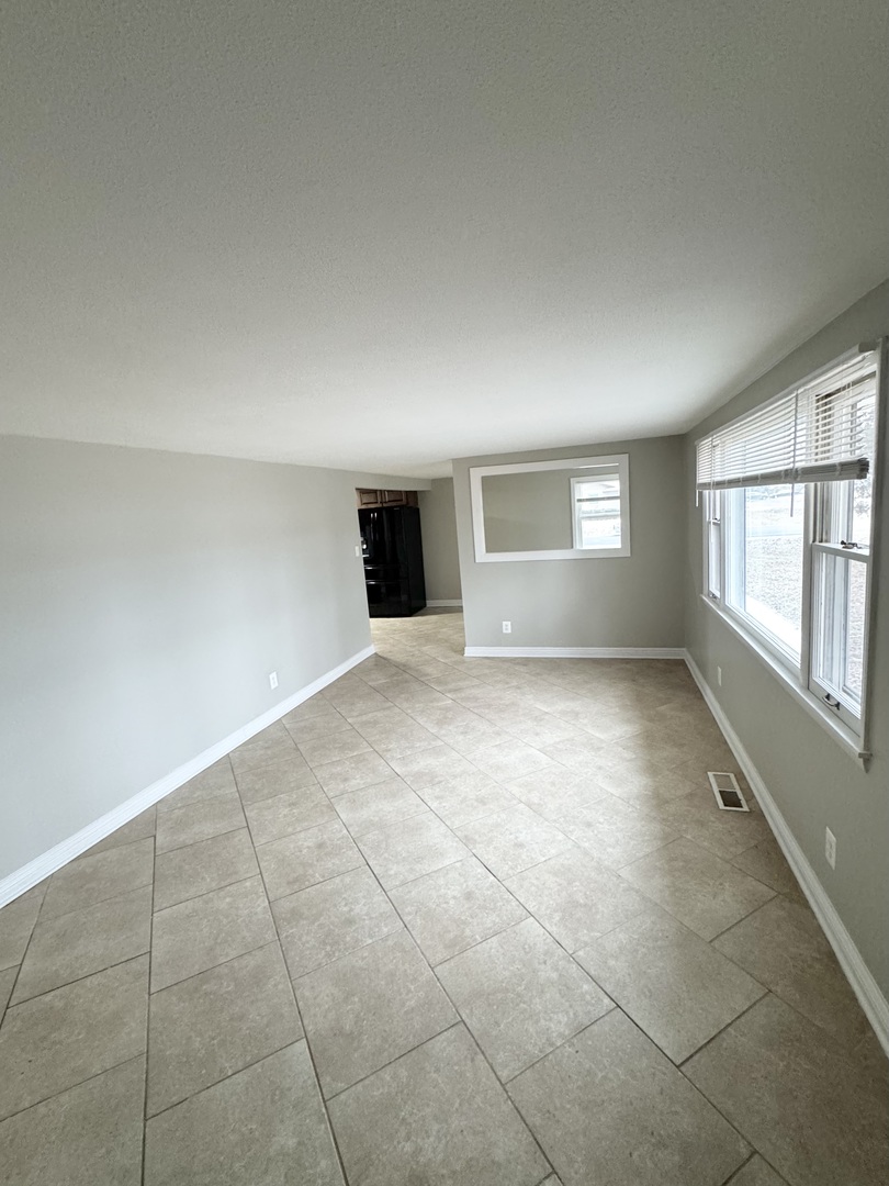 3006 Willardshire Rd Joliet, IL 60431