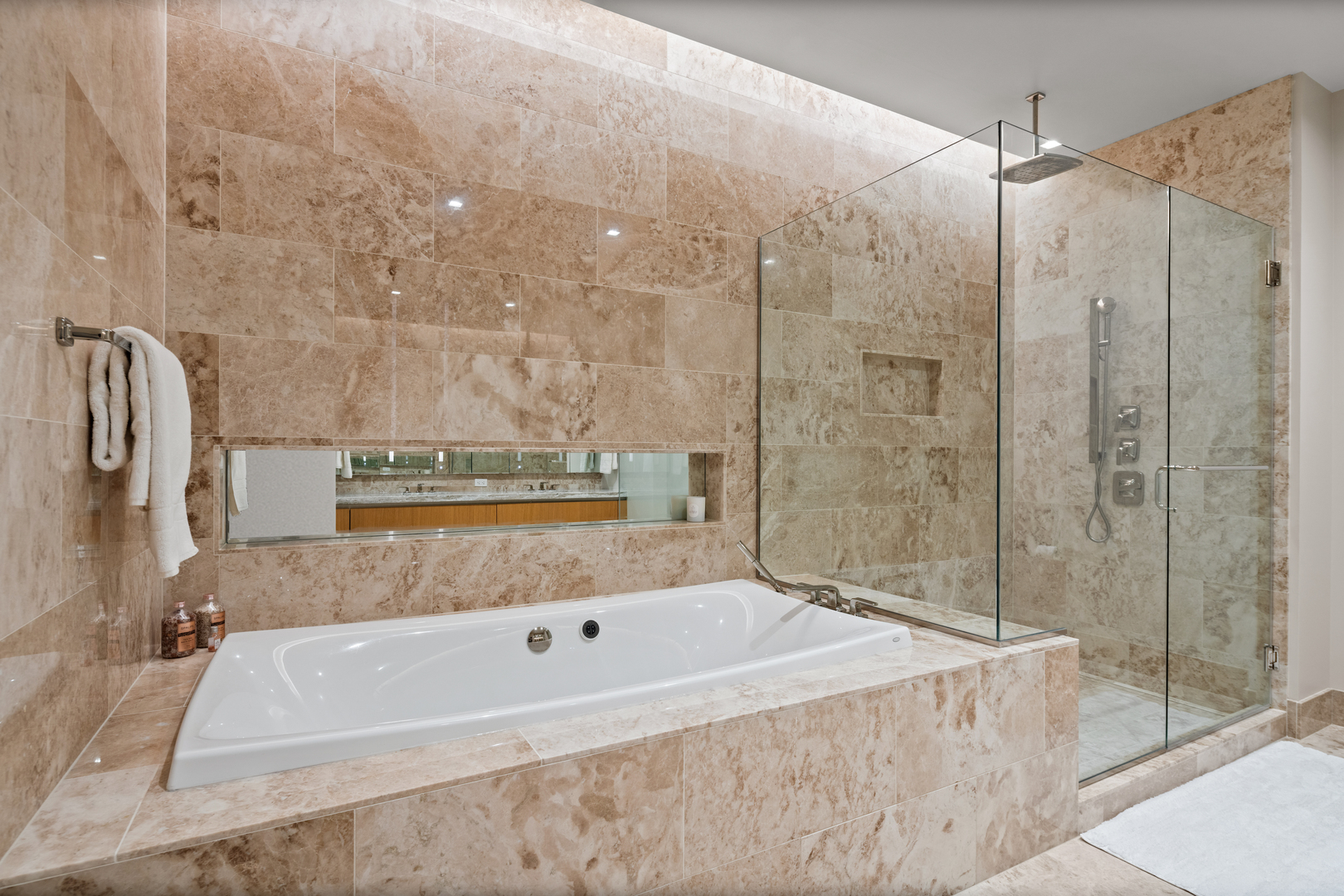 363 E Wacker Dr #1906 Chicago, IL 60601