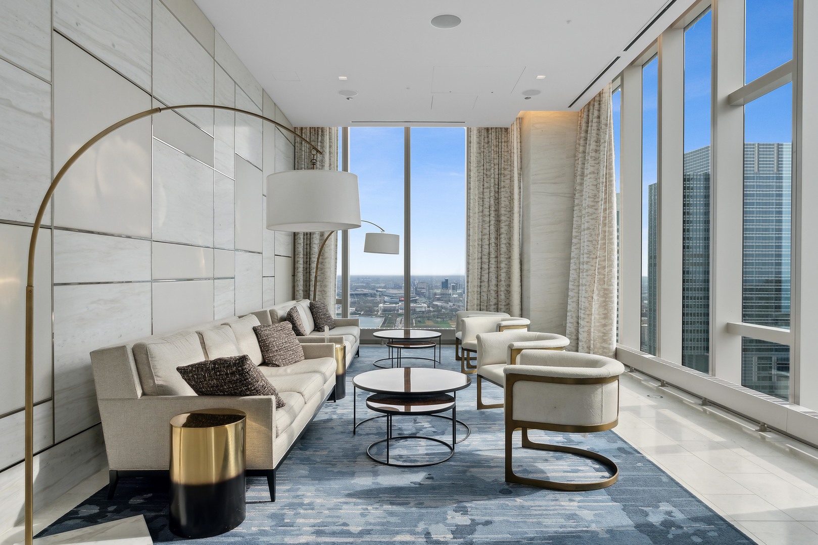 363 E Wacker Dr #1906 Chicago, IL 60601