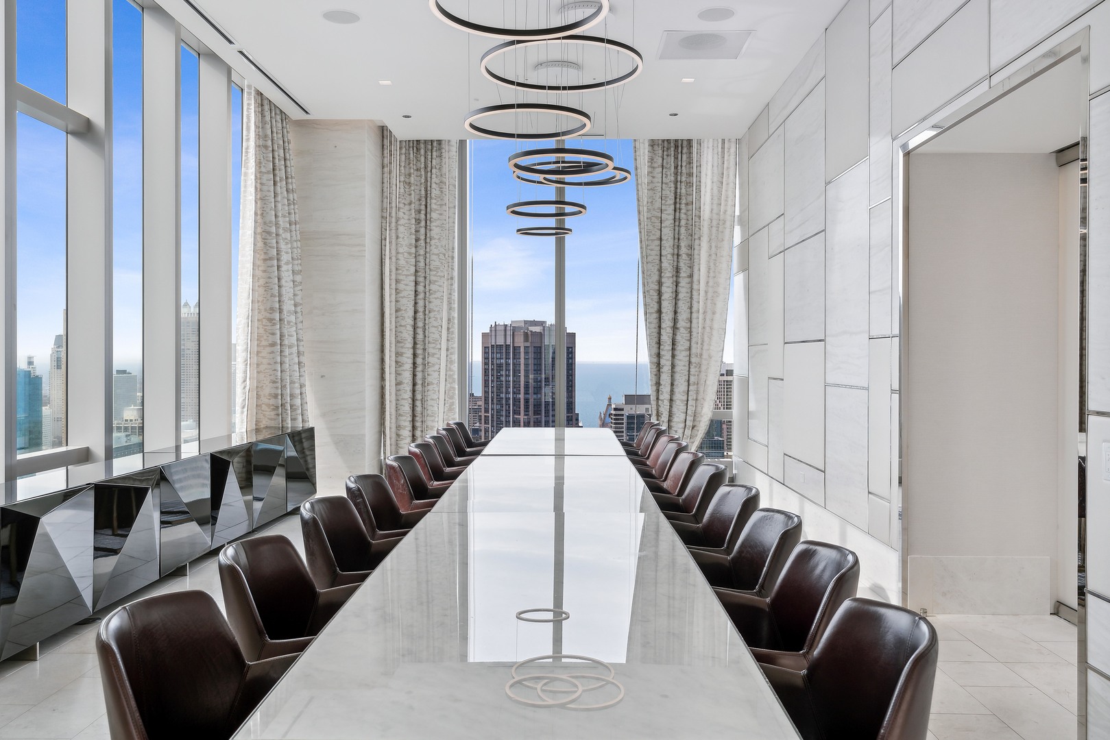 363 E Wacker Dr #1906 Chicago, IL 60601