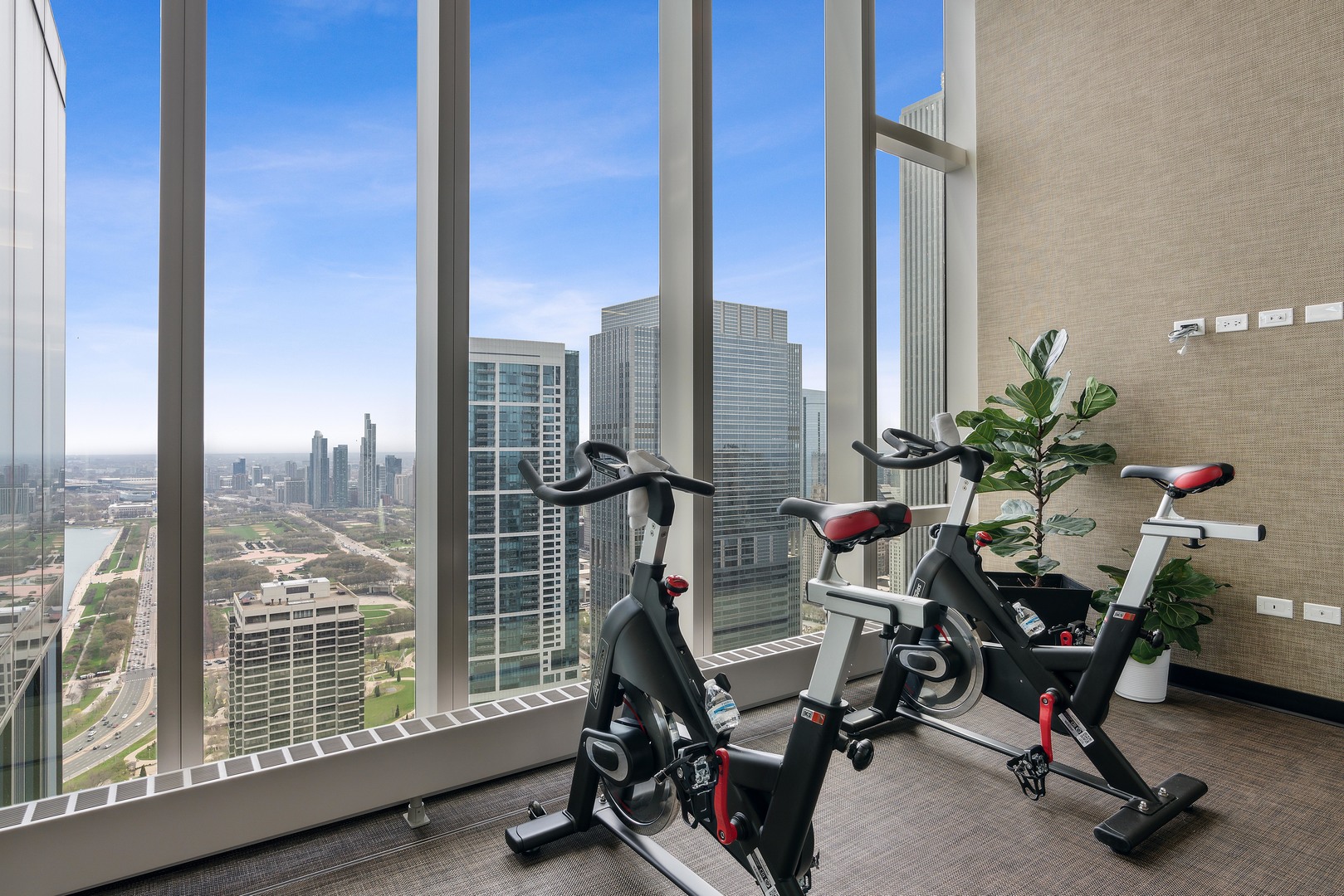 363 E Wacker Dr #1906 Chicago, IL 60601