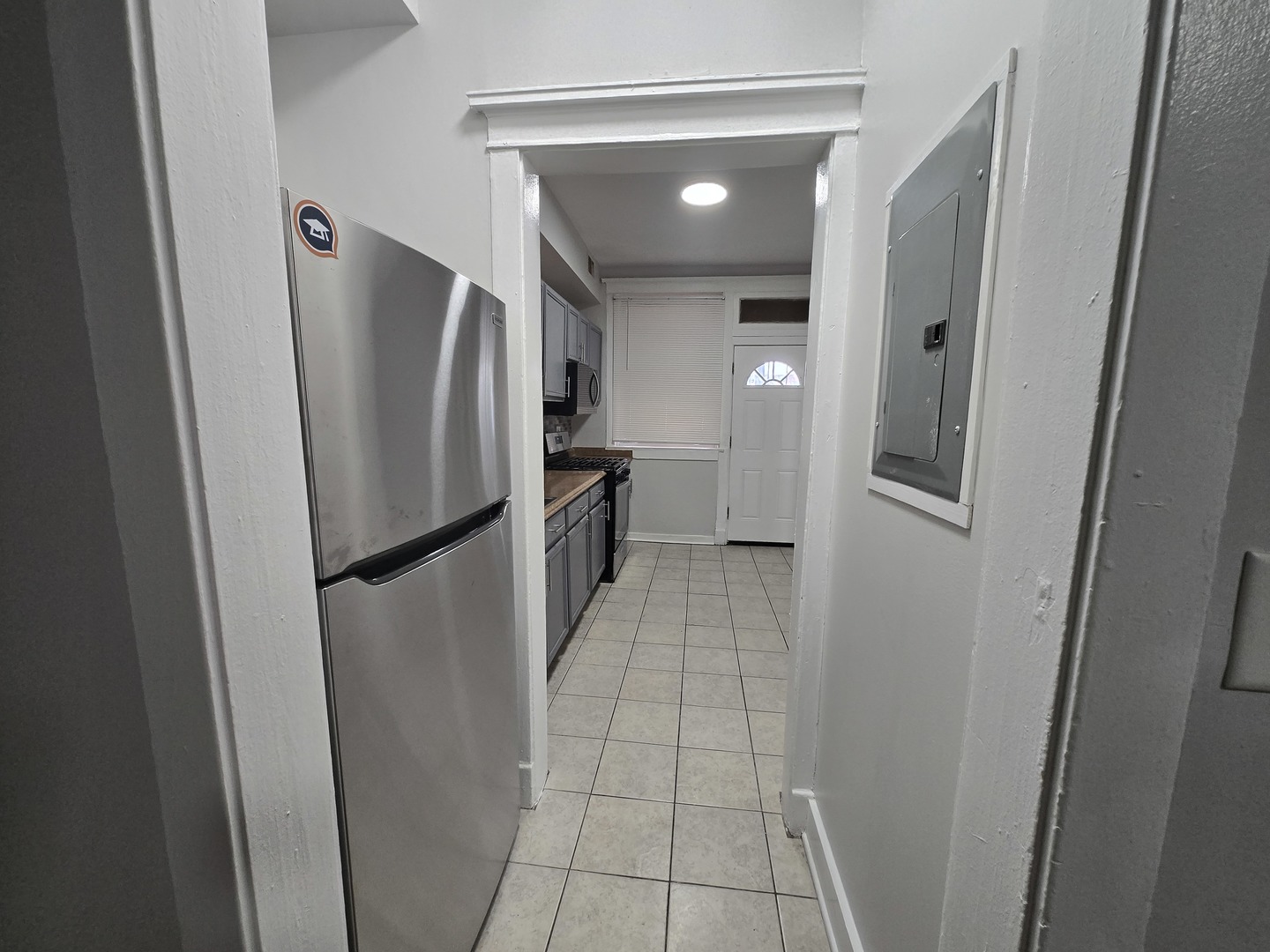 6812 S Cornell Ave #1N Chicago, IL 60649