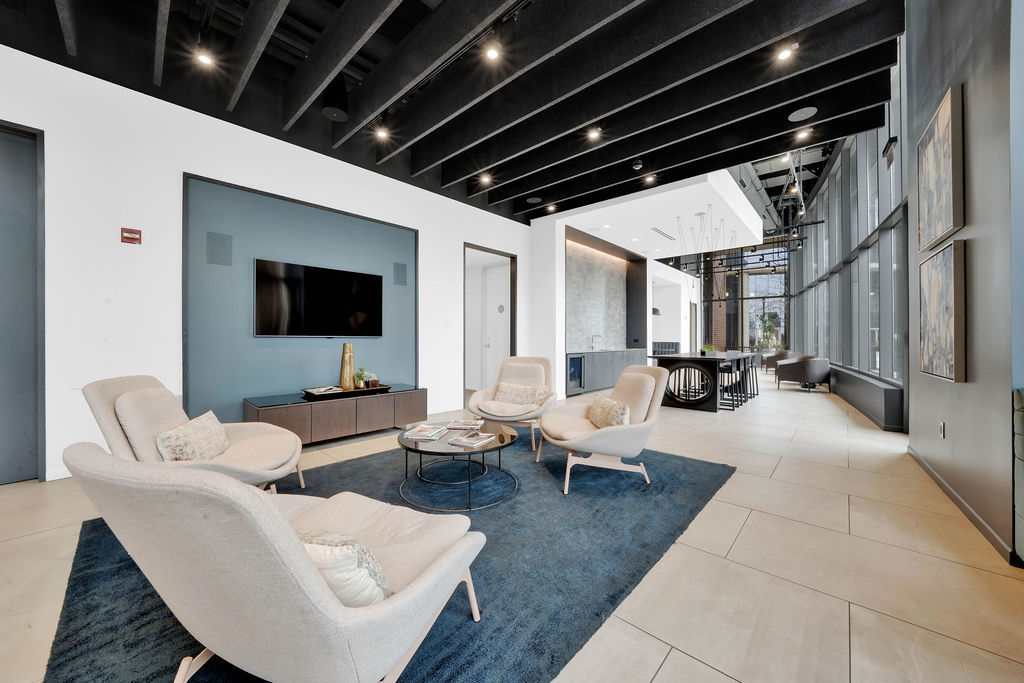 450 E Waterside Dr #2902 Chicago, IL 60601