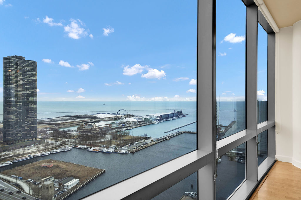 450 E Waterside Dr #2902 Chicago, IL 60601
