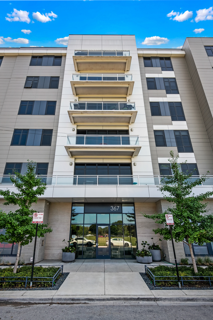 367 W Locust St #601