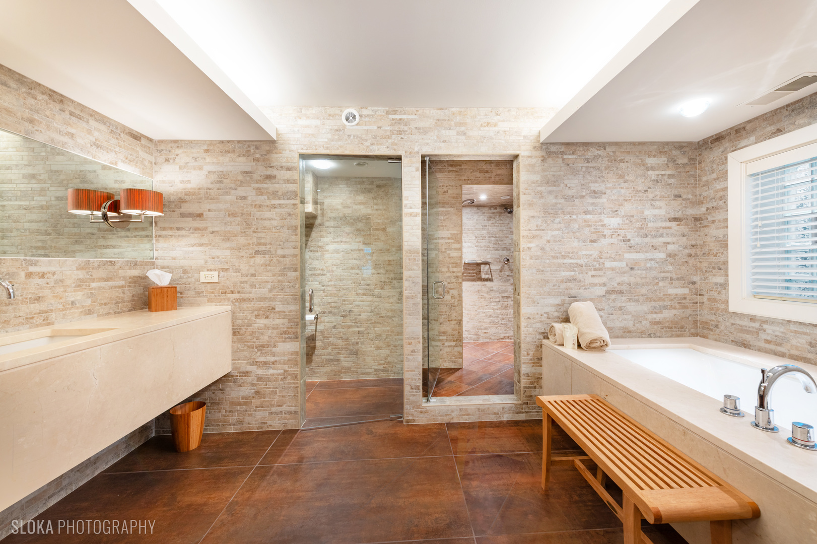 55 S Deere Park Dr Highland Park, IL 60035