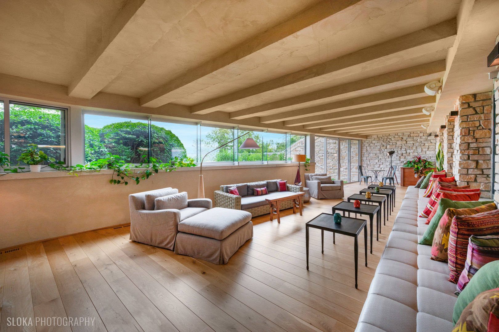 55 S Deere Park Dr Highland Park, IL 60035