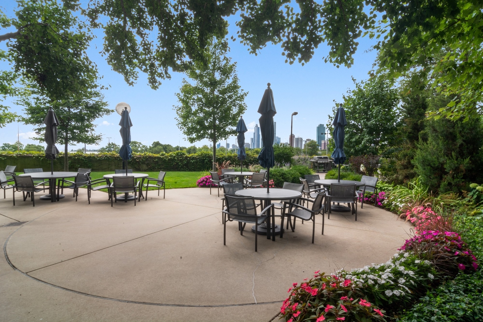 155 N Hbr Dr #403 Chicago, IL 60601