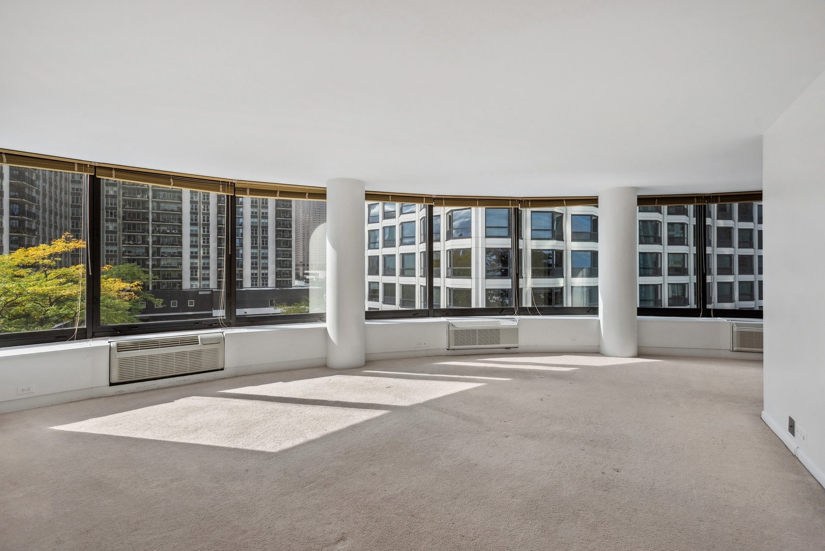 155 N Hbr Dr #403 Chicago, IL 60601