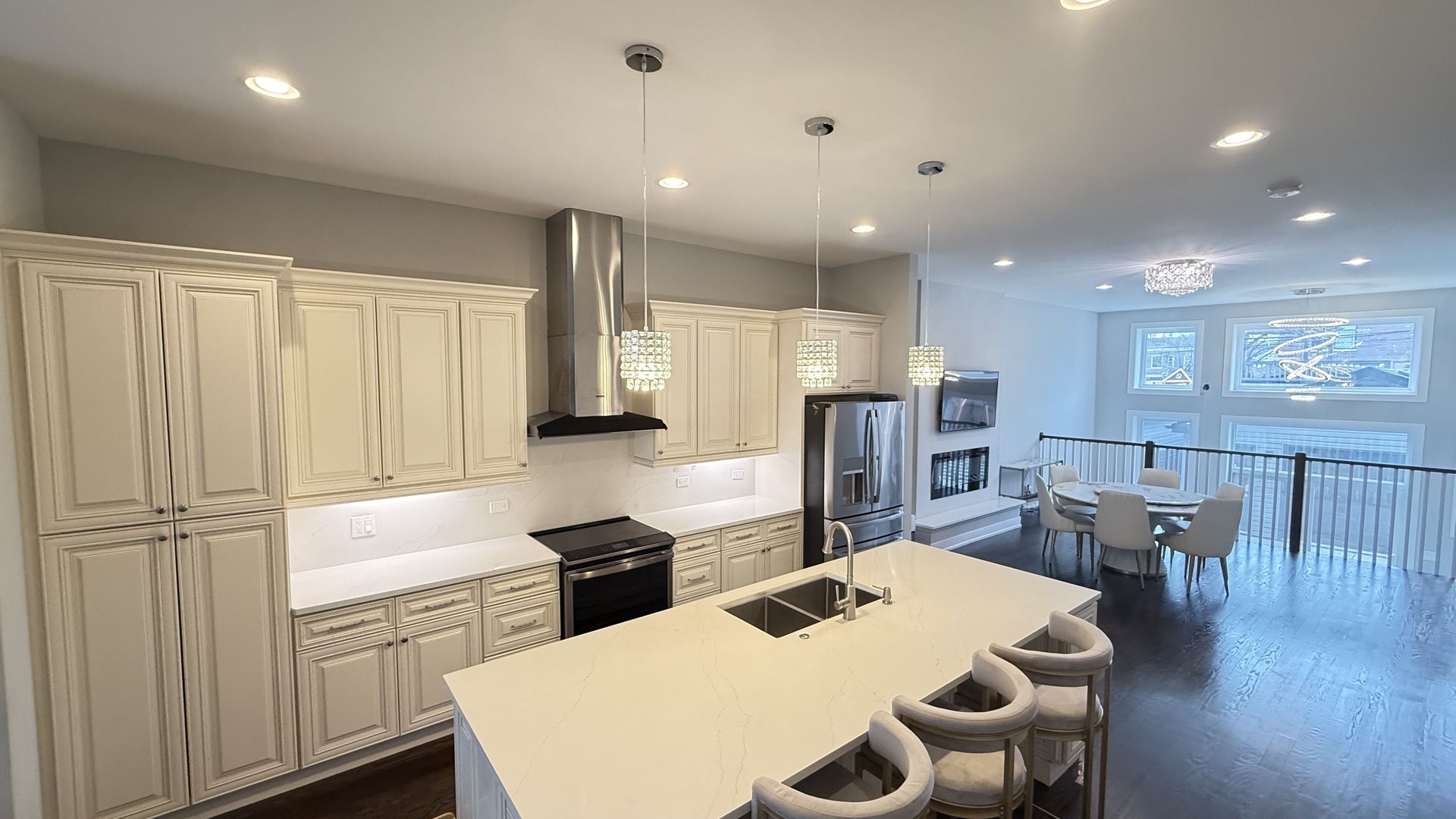 3422 S NORMAL Ave Chicago, IL 60616