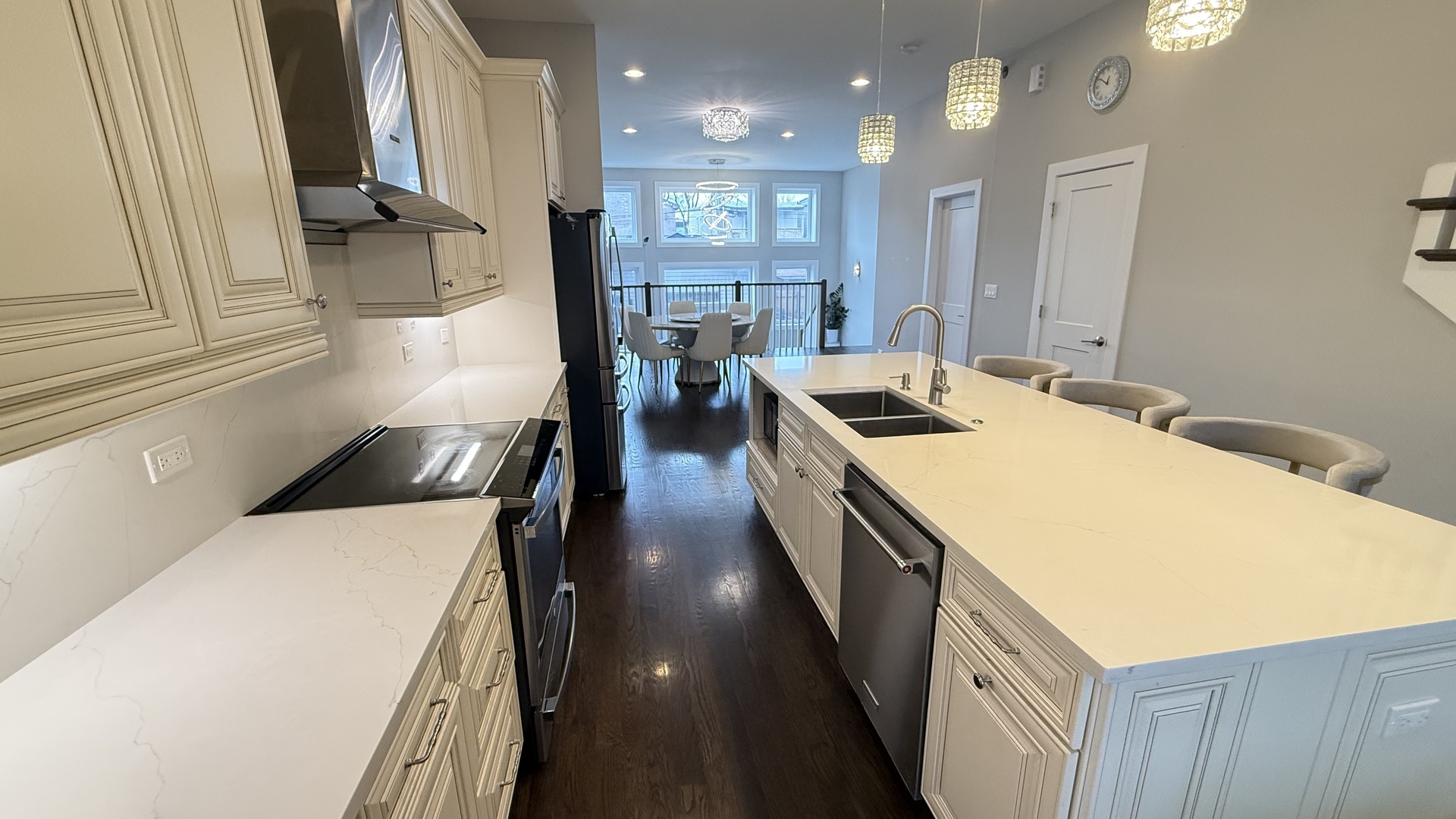 3422 S NORMAL Ave Chicago, IL 60616