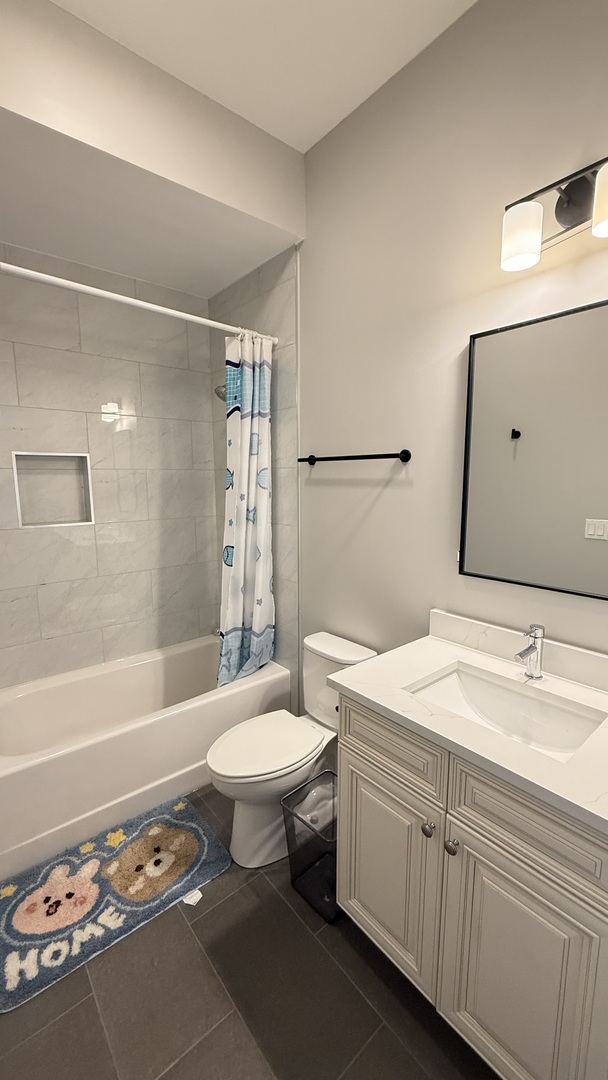 3422 S NORMAL Ave Chicago, IL 60616