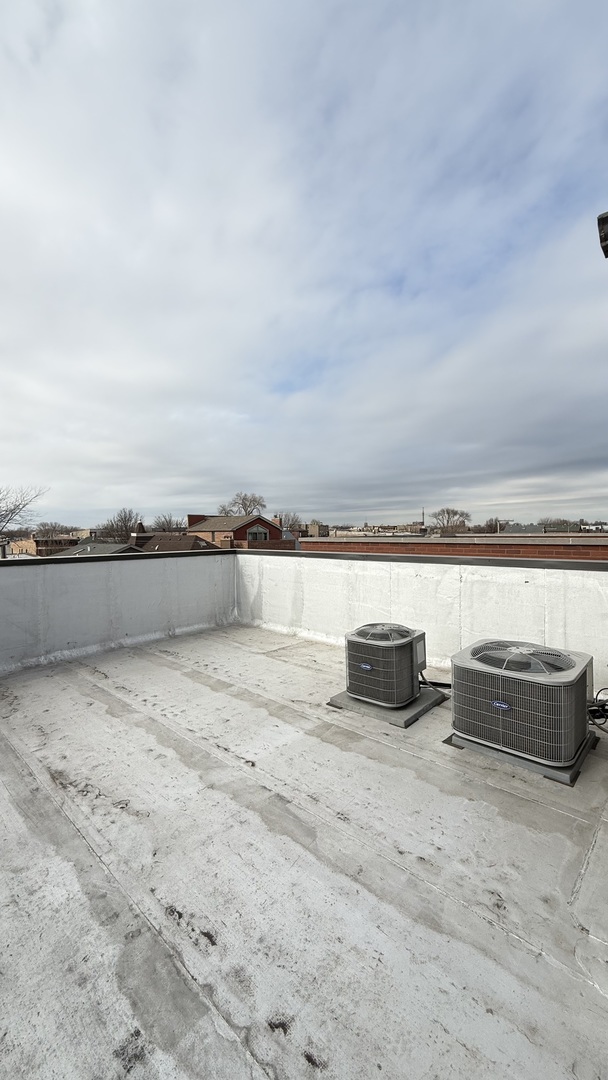 3422 S NORMAL Ave Chicago, IL 60616