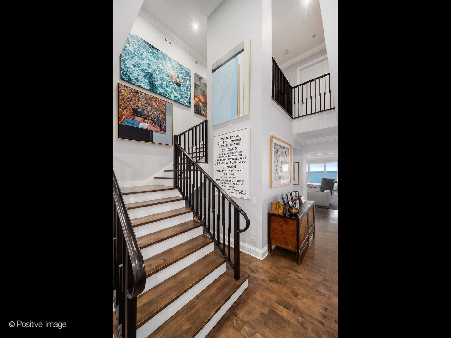 3920 N Lk Shr Dr #12N Chicago, IL 60613