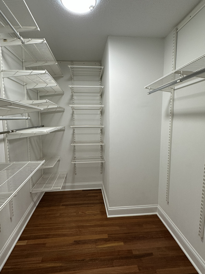 360 E Randolph St #807 Chicago, IL 60601