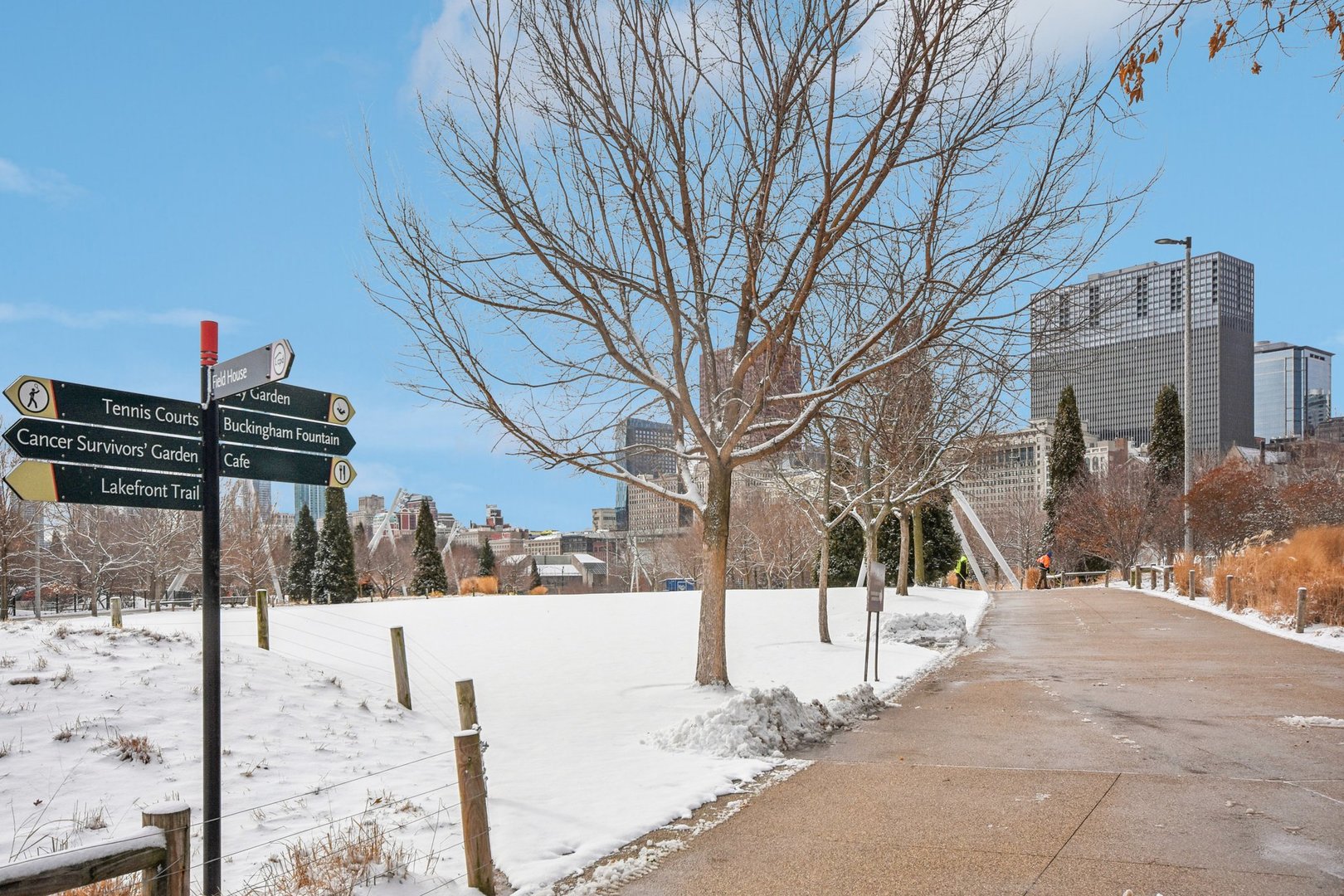 360 E Randolph St #1102 Chicago, IL 60601