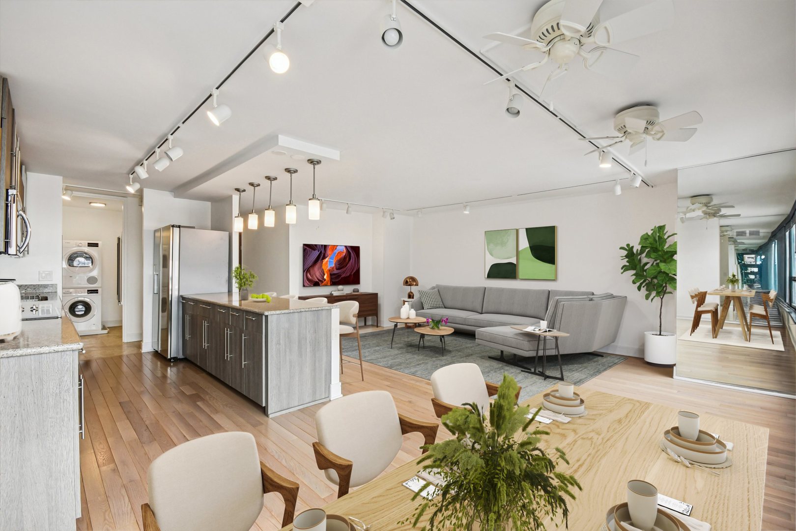 360 E Randolph St #1102 Chicago, IL 60601