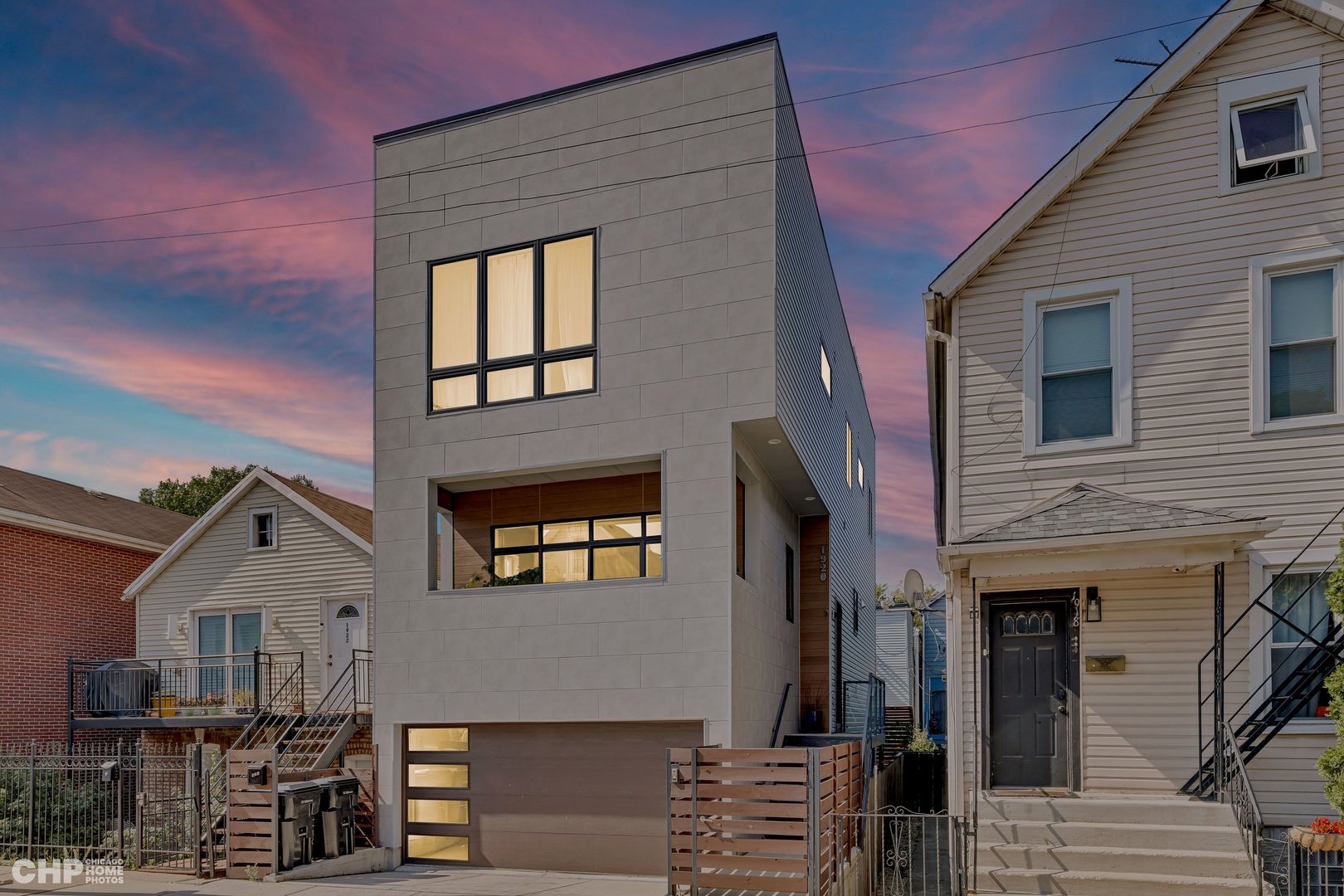 1920 S Shelby Ct Chicago, IL 60608