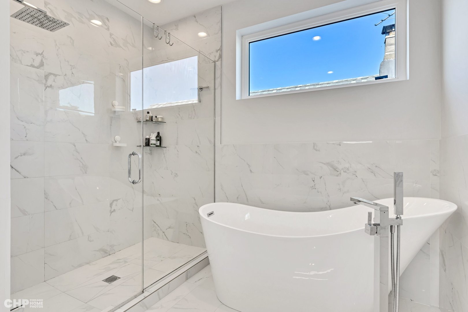 1920 S Shelby Ct Chicago, IL 60608