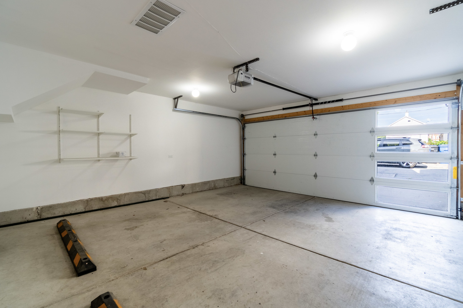 1920 S Shelby Ct Chicago, IL 60608