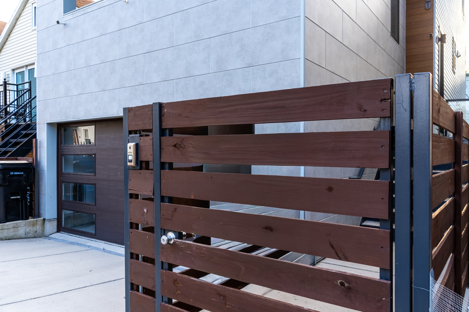 1920 S Shelby Ct Chicago, IL 60608