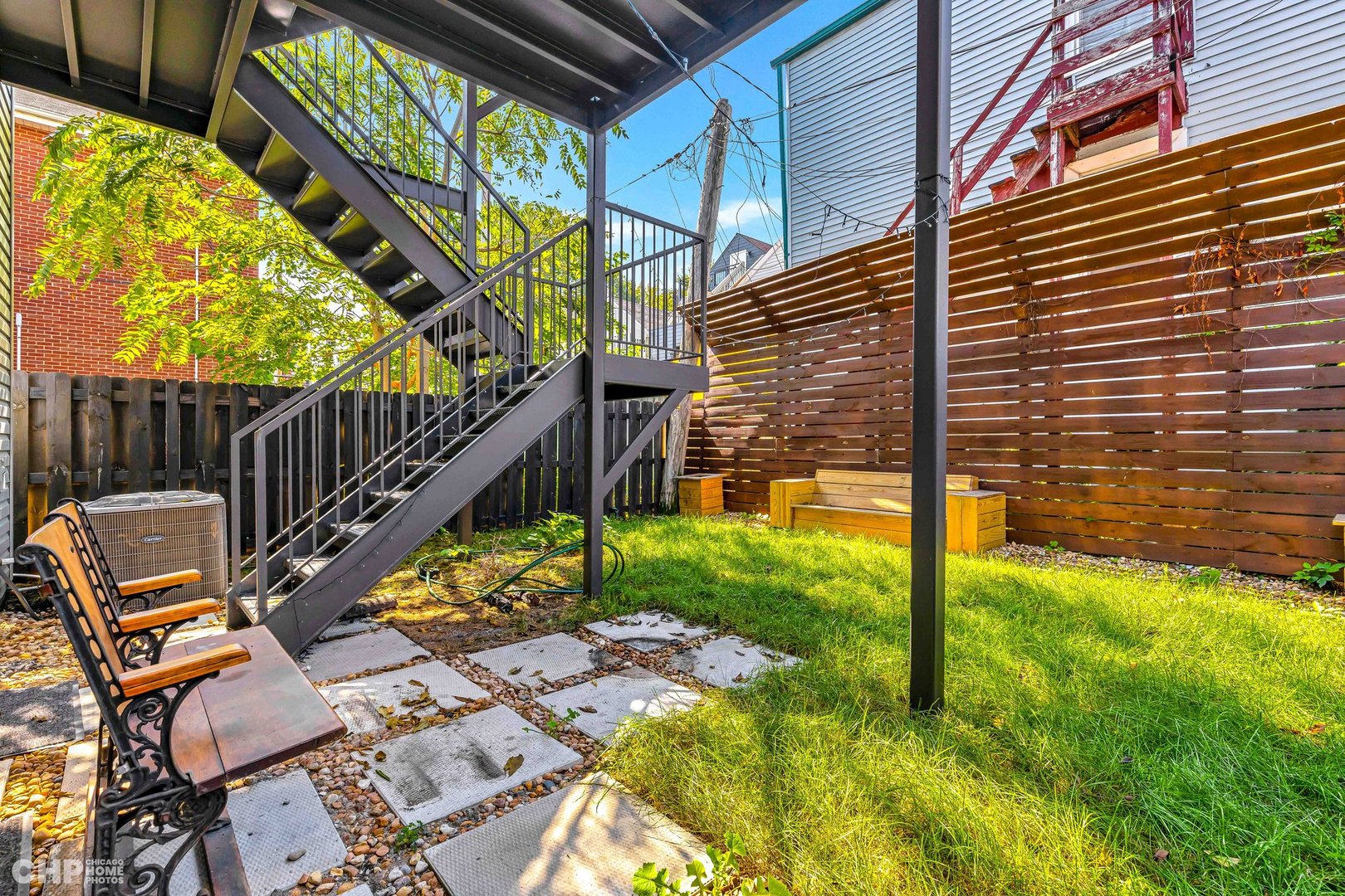 1920 S Shelby Ct Chicago, IL 60608