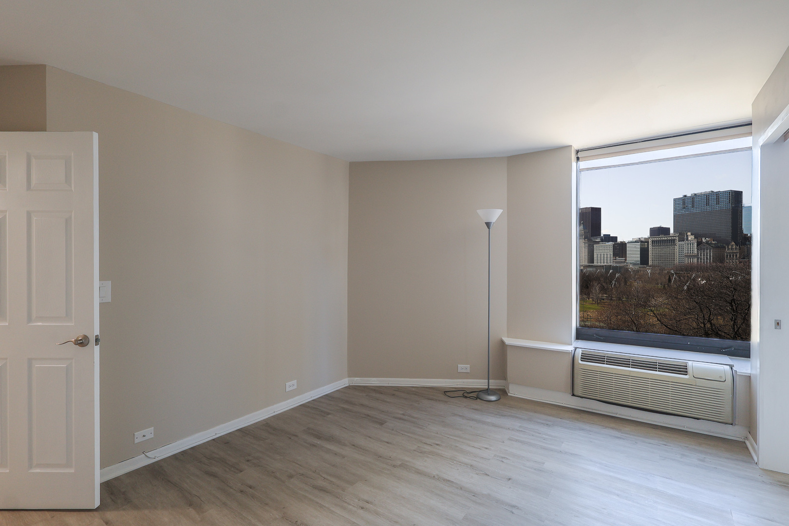 155 N Hbr Dr #614 Chicago, IL 60601