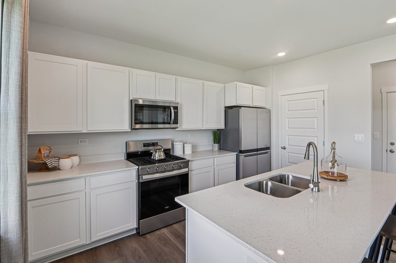 2150 Sandhill Ct Joliet, IL 60435