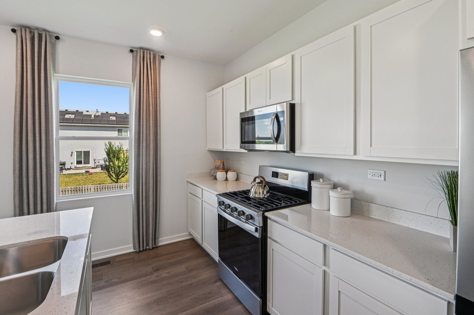 2150 Sandhill Ct Joliet, IL 60435