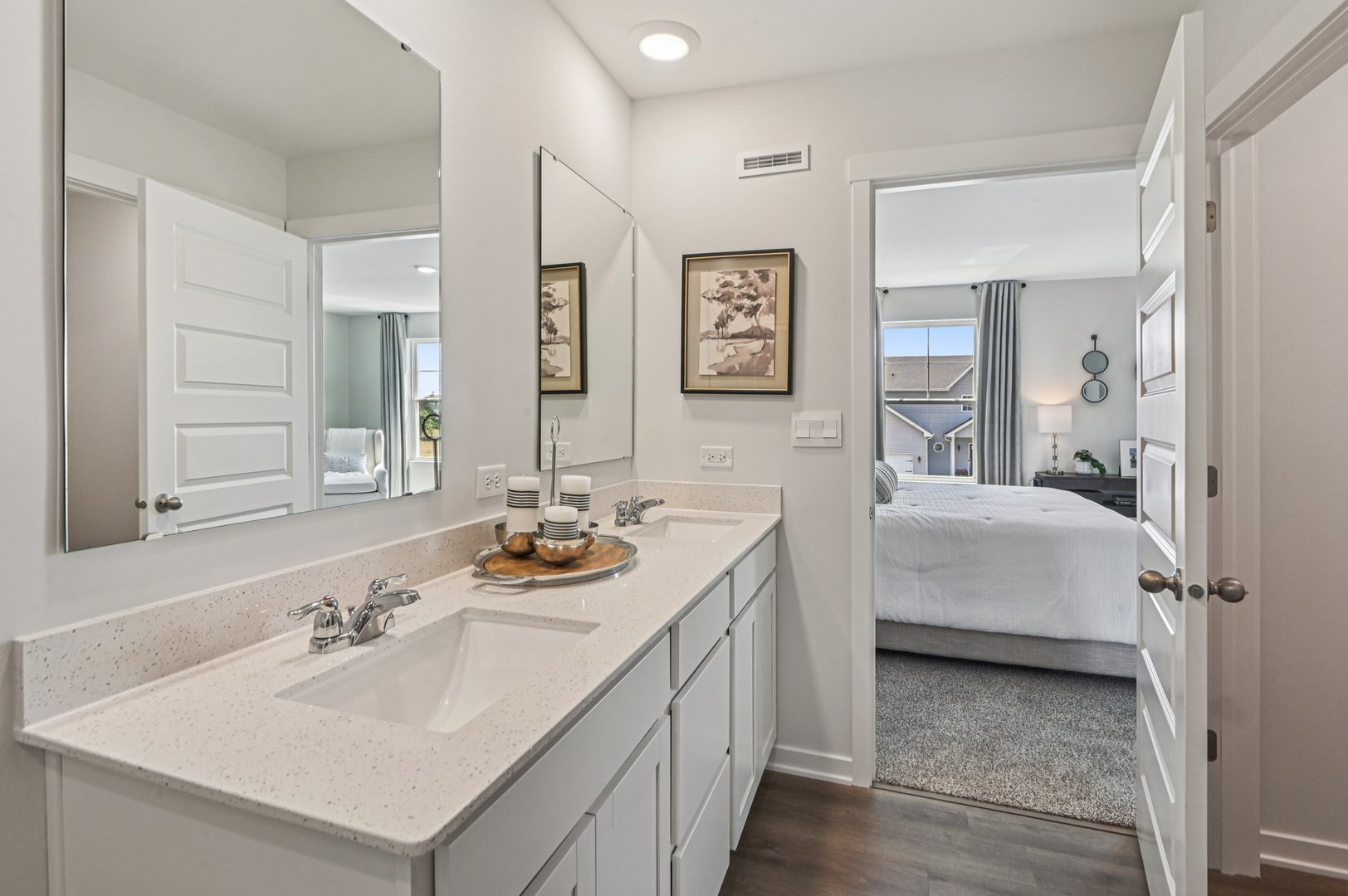 2150 Sandhill Ct Joliet, IL 60435