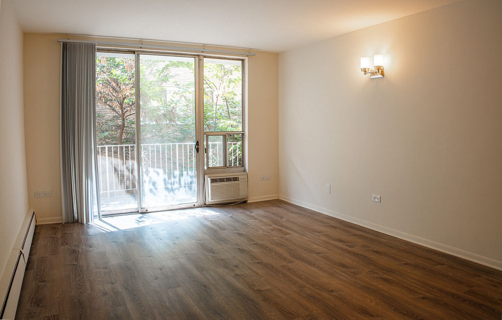 415 Wesley Ave #24 Oak Park, IL 60302