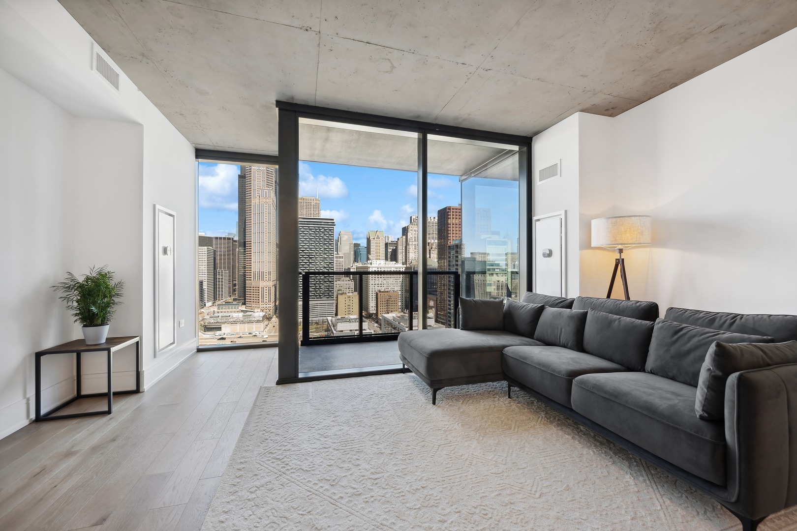 234 W Polk St #2610 Chicago, IL 60607