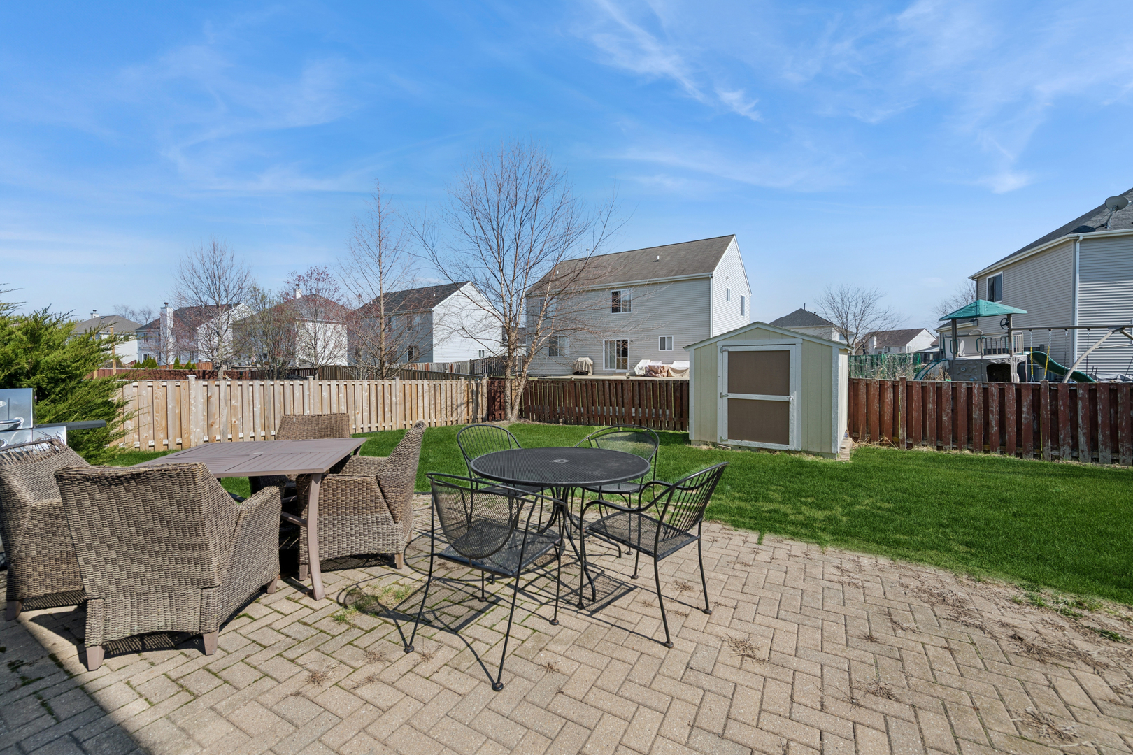 2108 Waterbury Dr Joliet, IL 60431