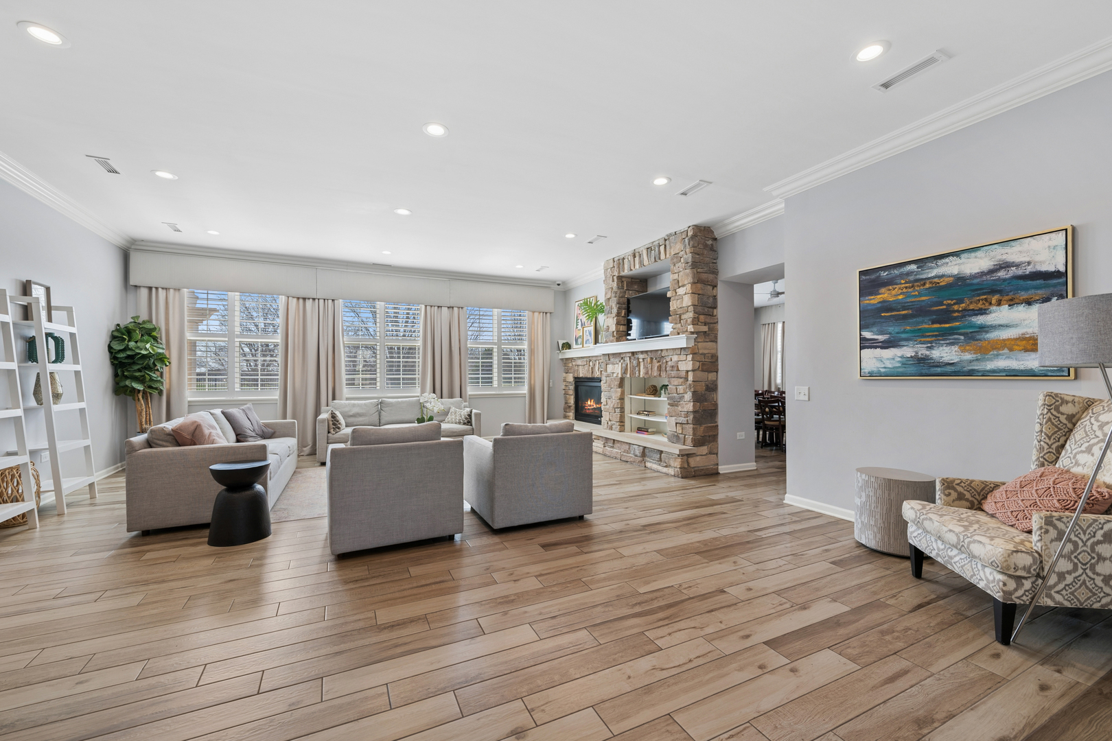 2108 Waterbury Dr Joliet, IL 60431