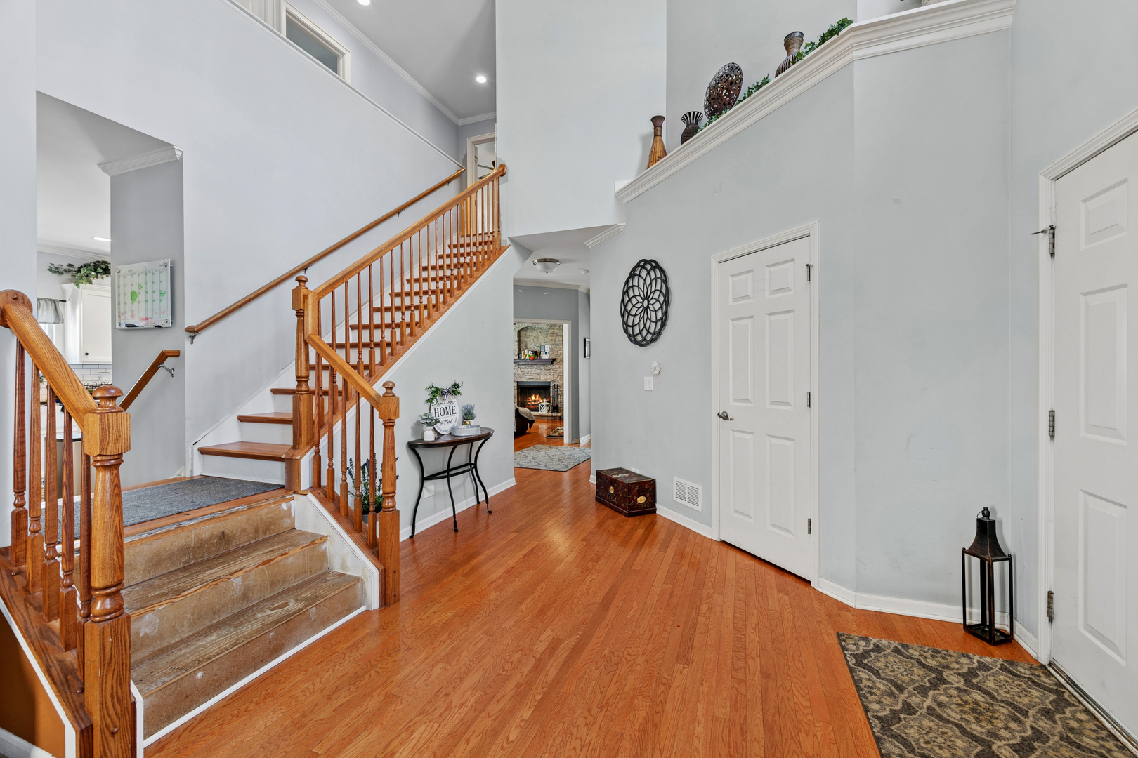 2108 Waterbury Dr Joliet, IL 60431