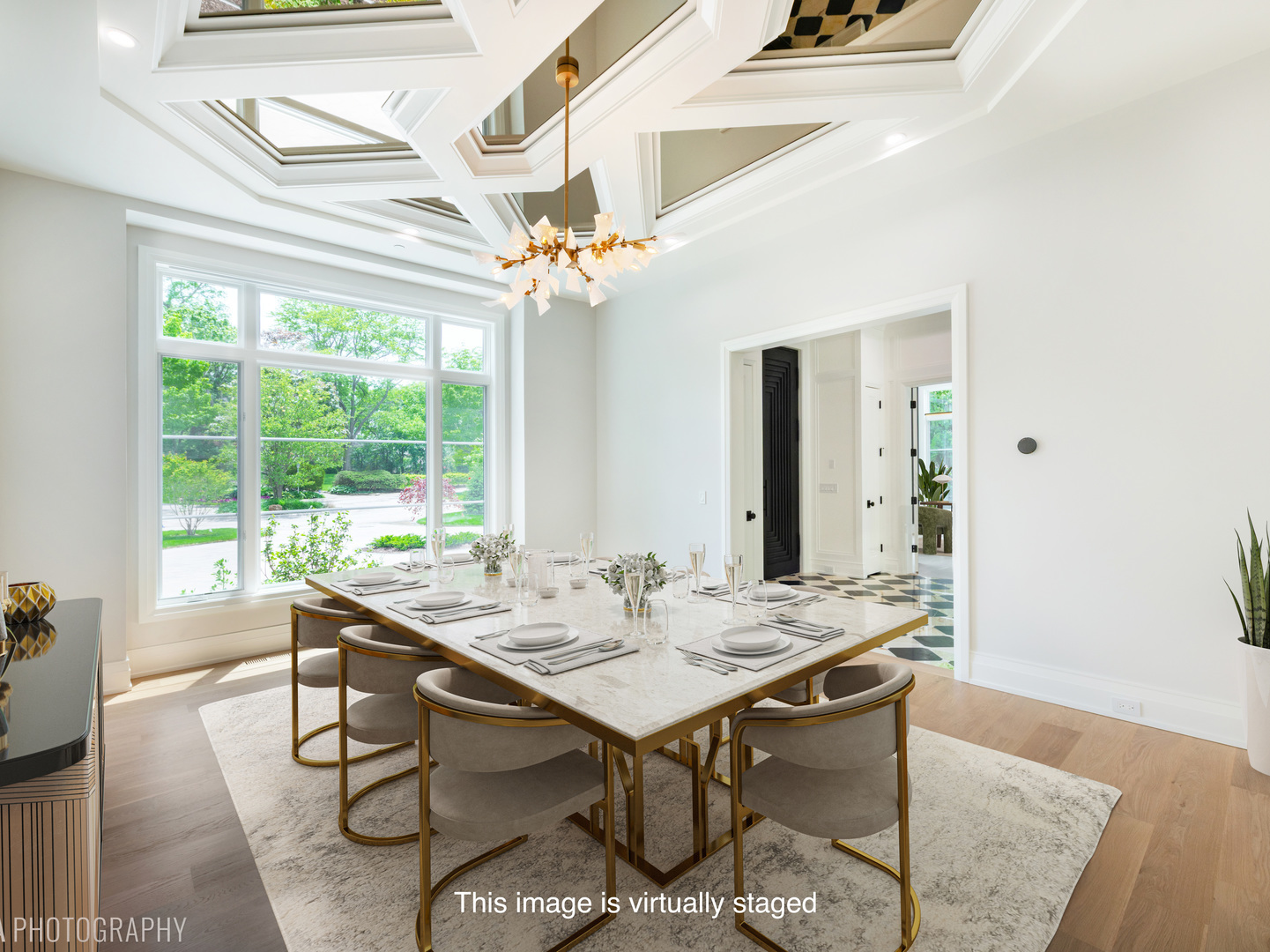 219 Lincoln Dr Glencoe, IL 60022