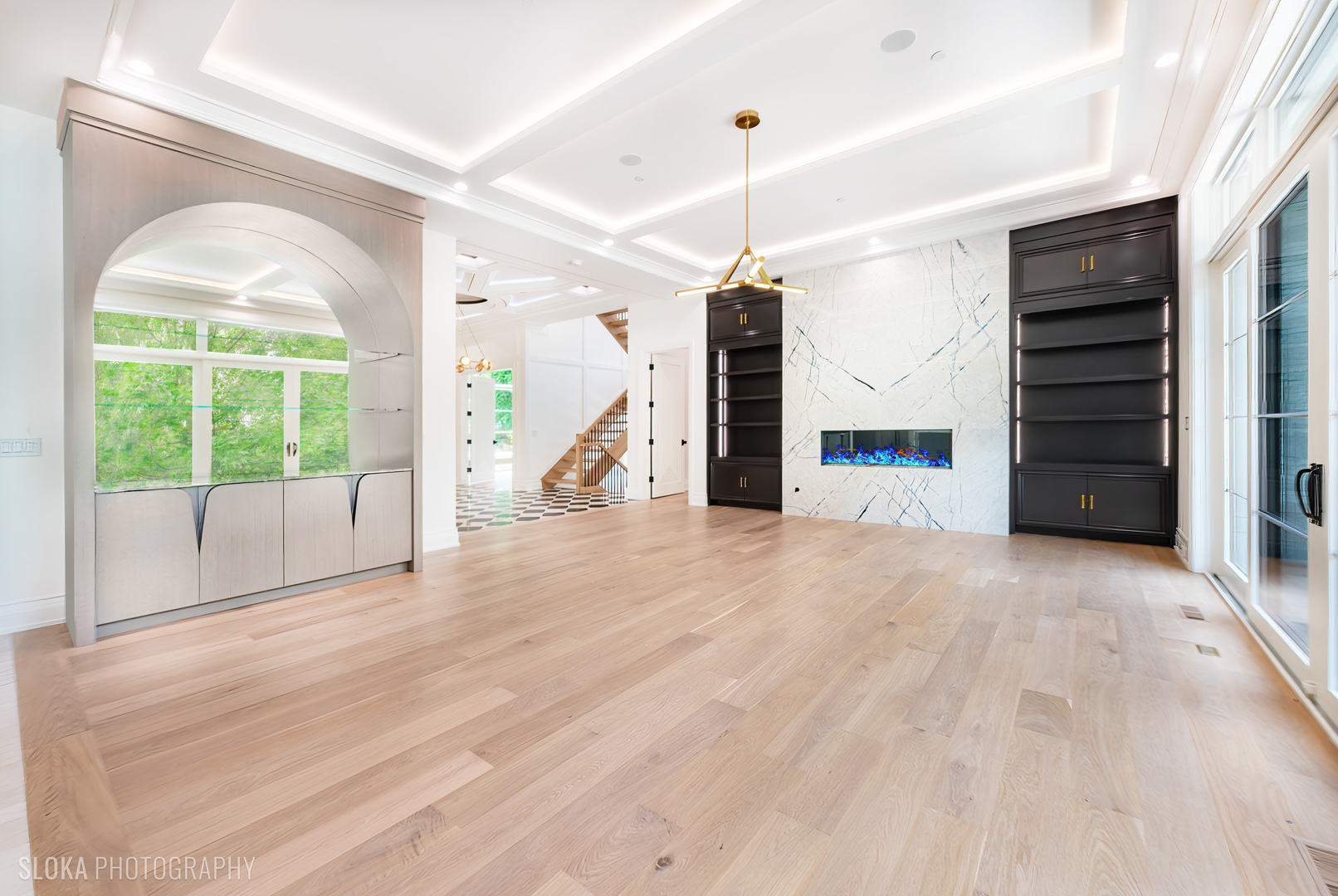 219 Lincoln Dr Glencoe, IL 60022