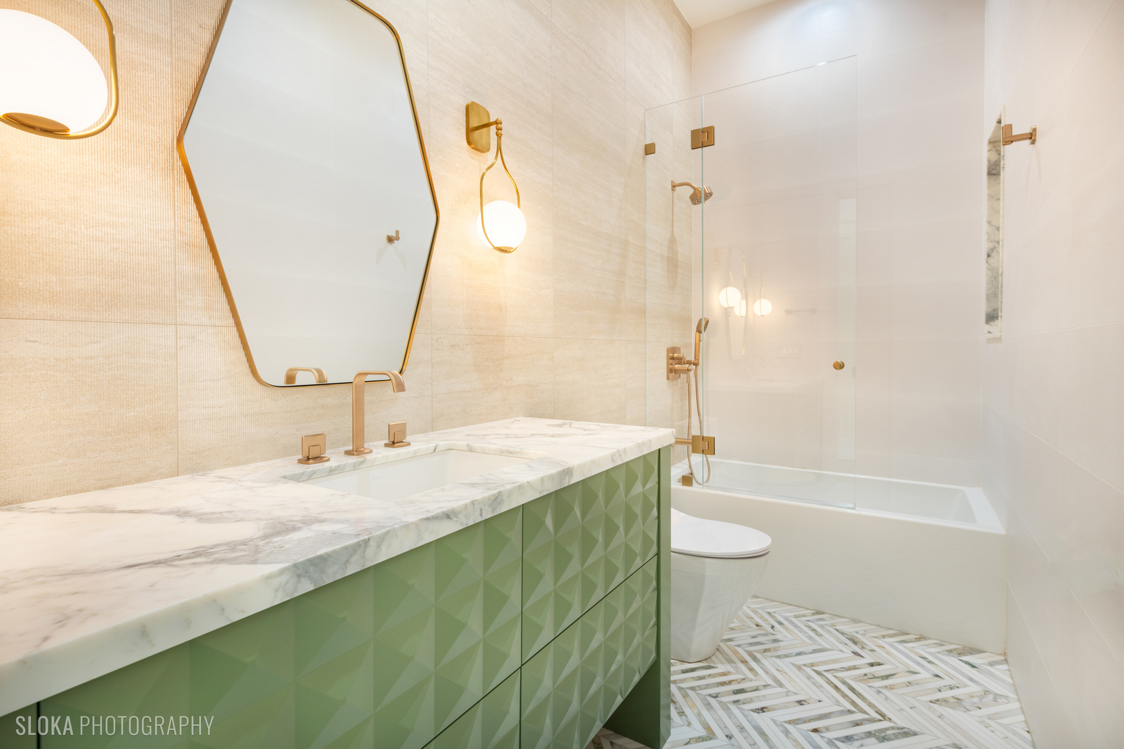 219 Lincoln Dr Glencoe, IL 60022