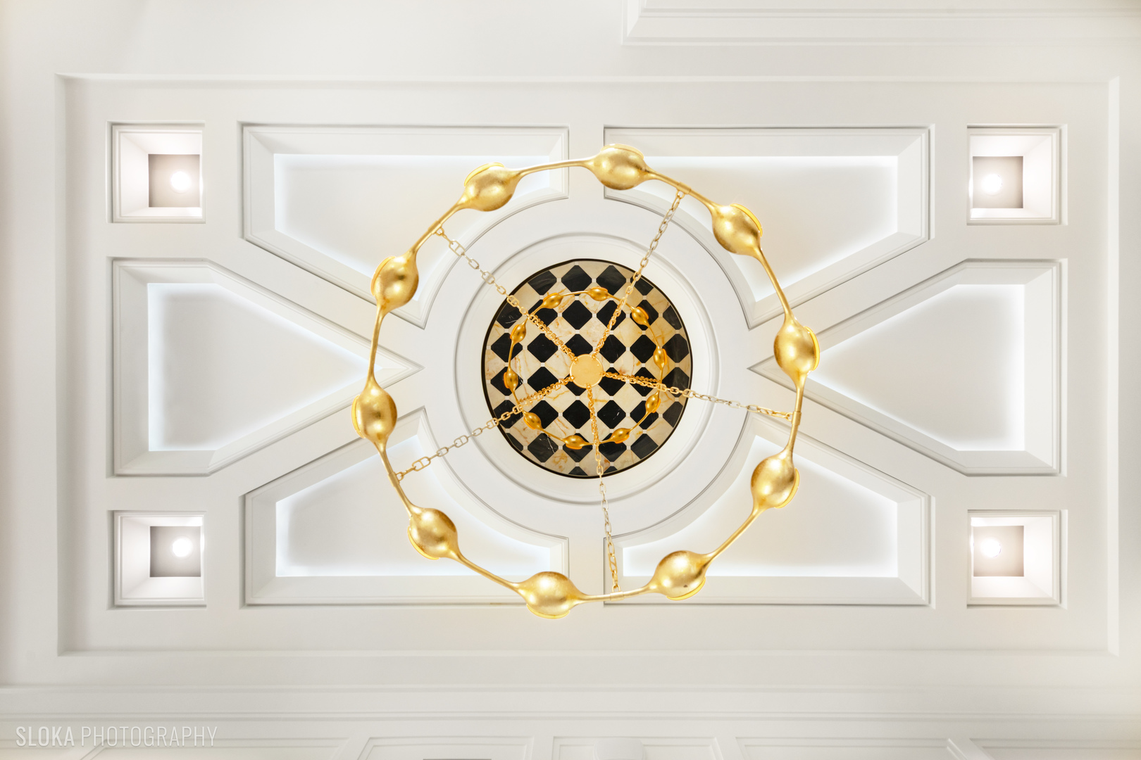 219 Lincoln Dr Glencoe, IL 60022