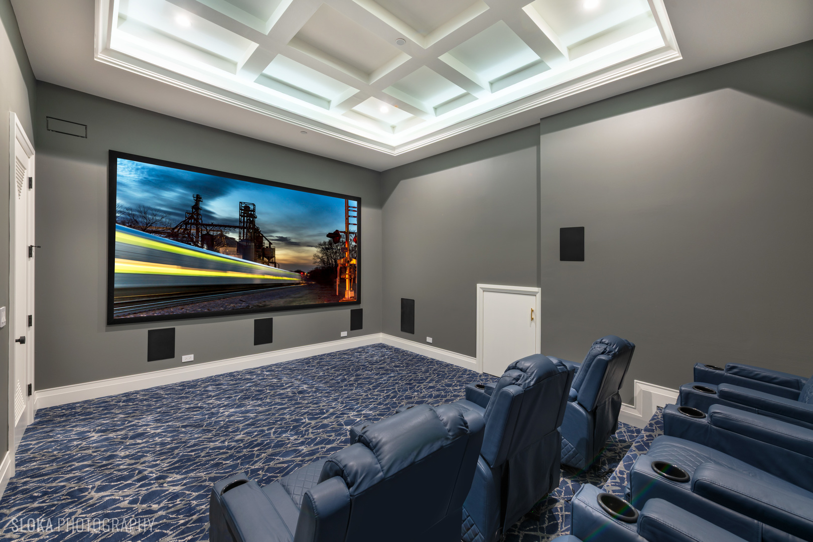 219 Lincoln Dr Glencoe, IL 60022