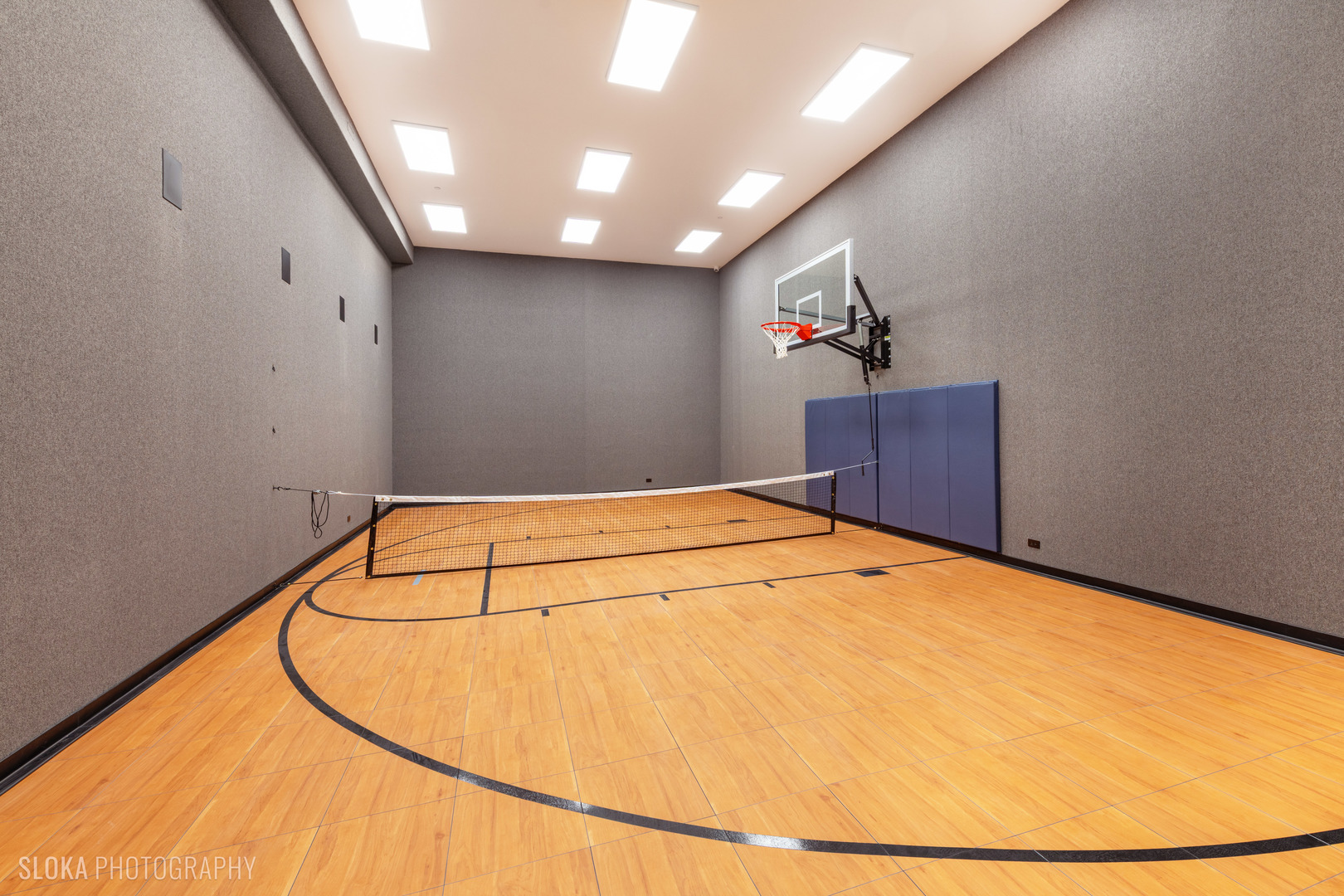 219 Lincoln Dr Glencoe, IL 60022