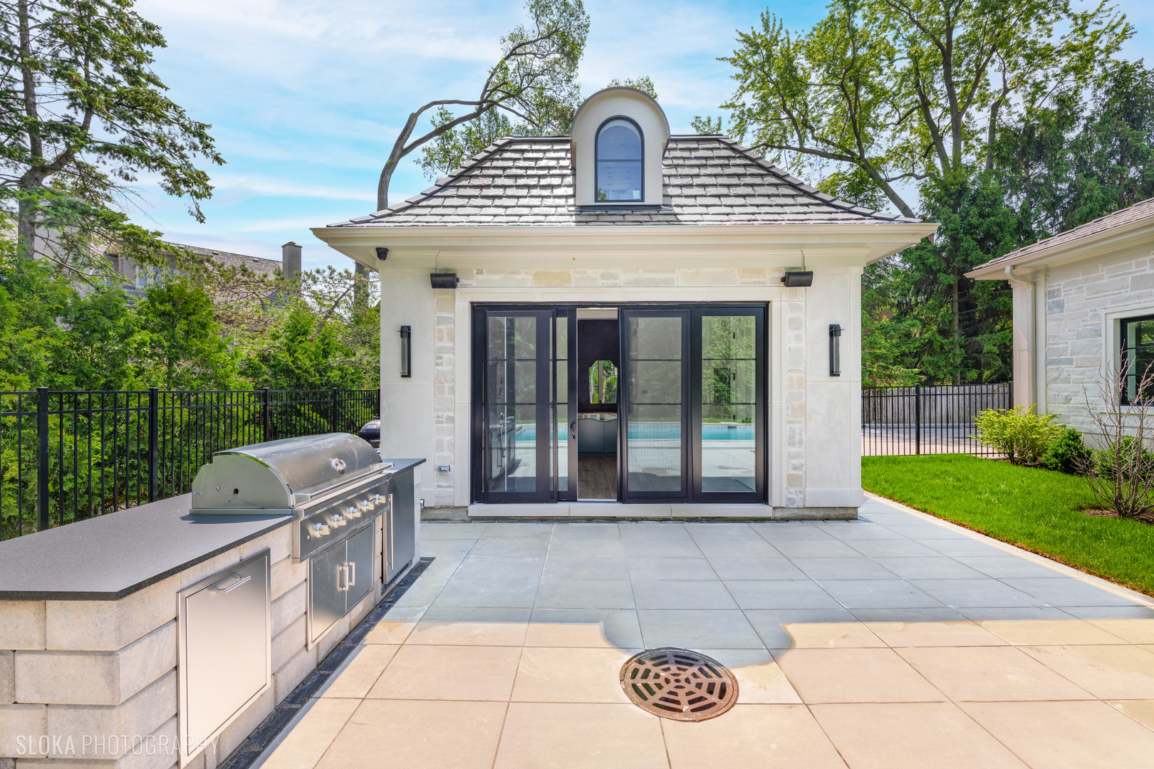 219 Lincoln Dr Glencoe, IL 60022